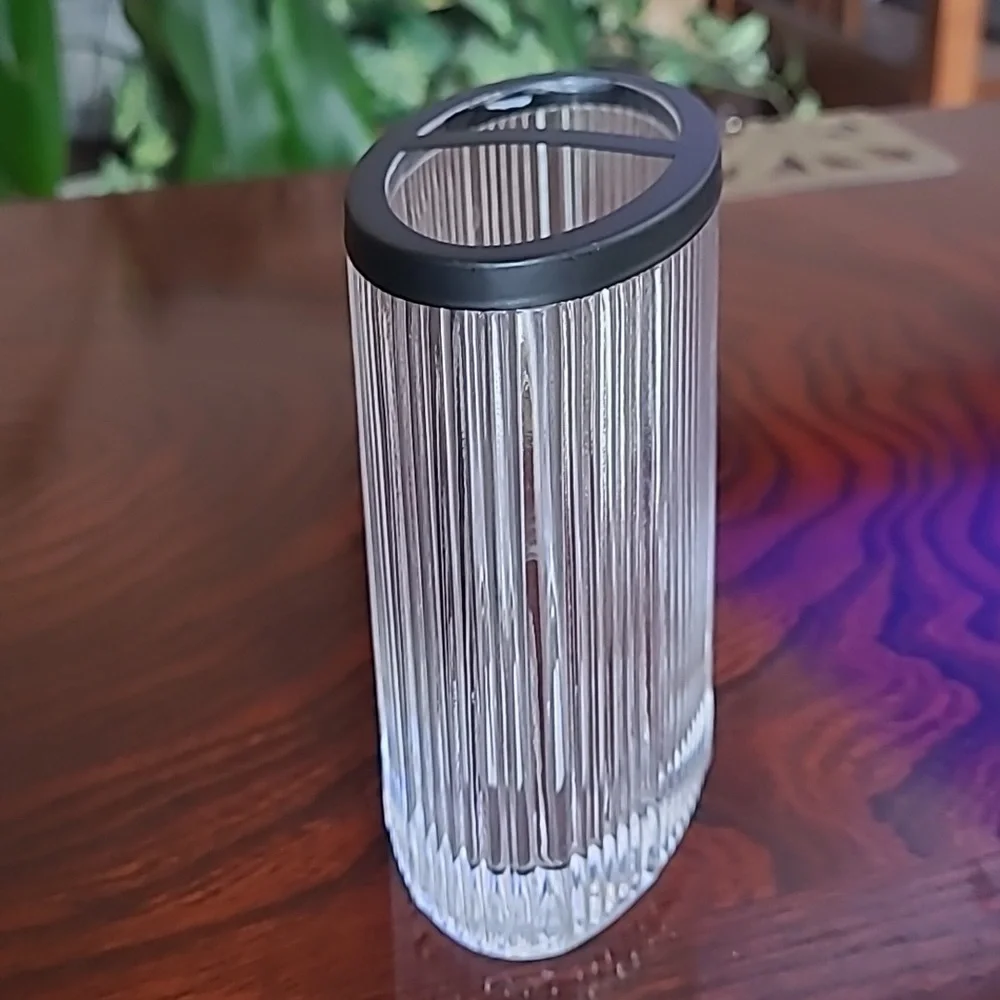 Avanti Ribbed Toothbrush/Toothpaste Holder - Picture 2 of 8